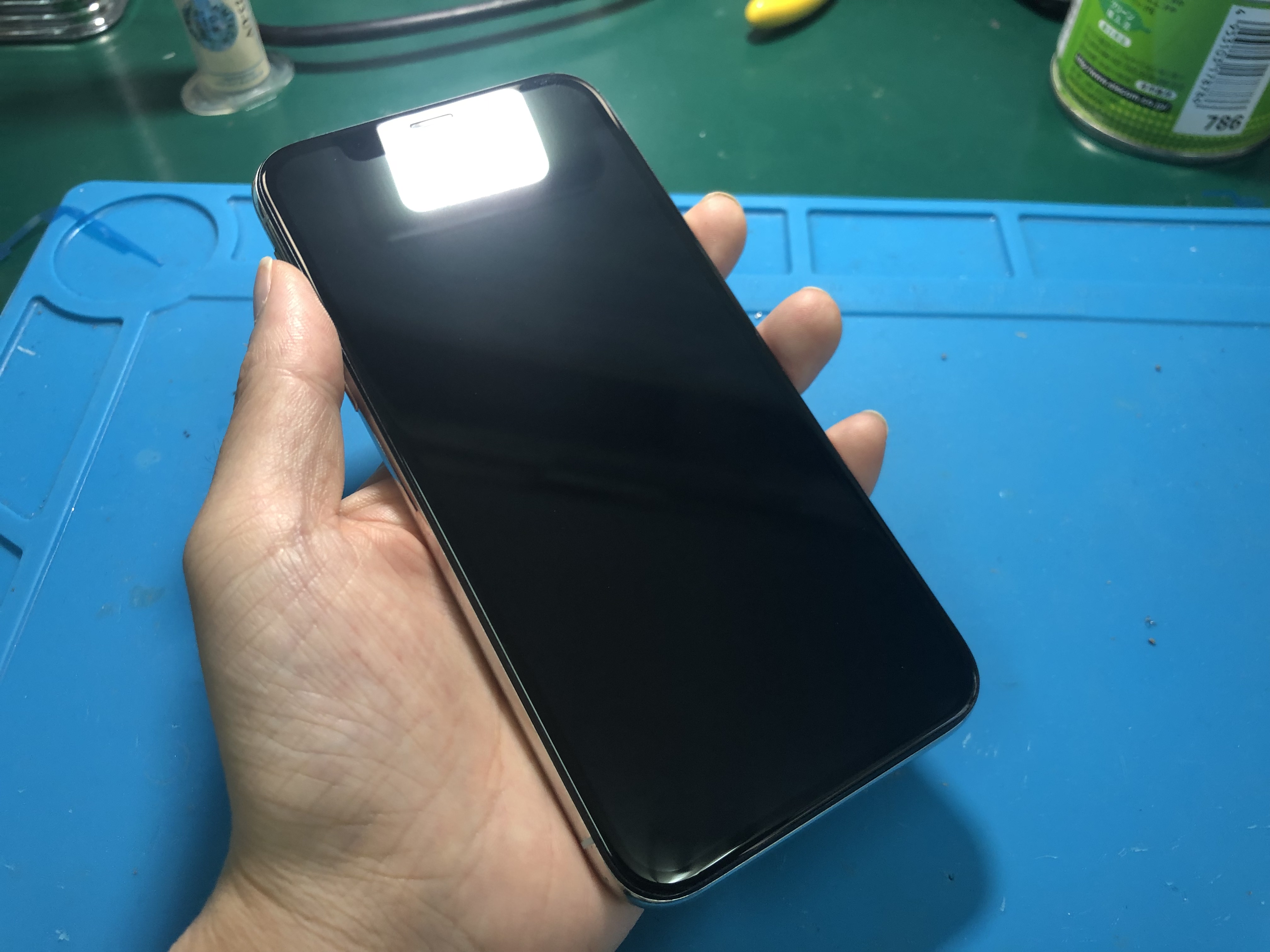 ガラスコーティングは割れてしまうの Iphone修理ジャパン
